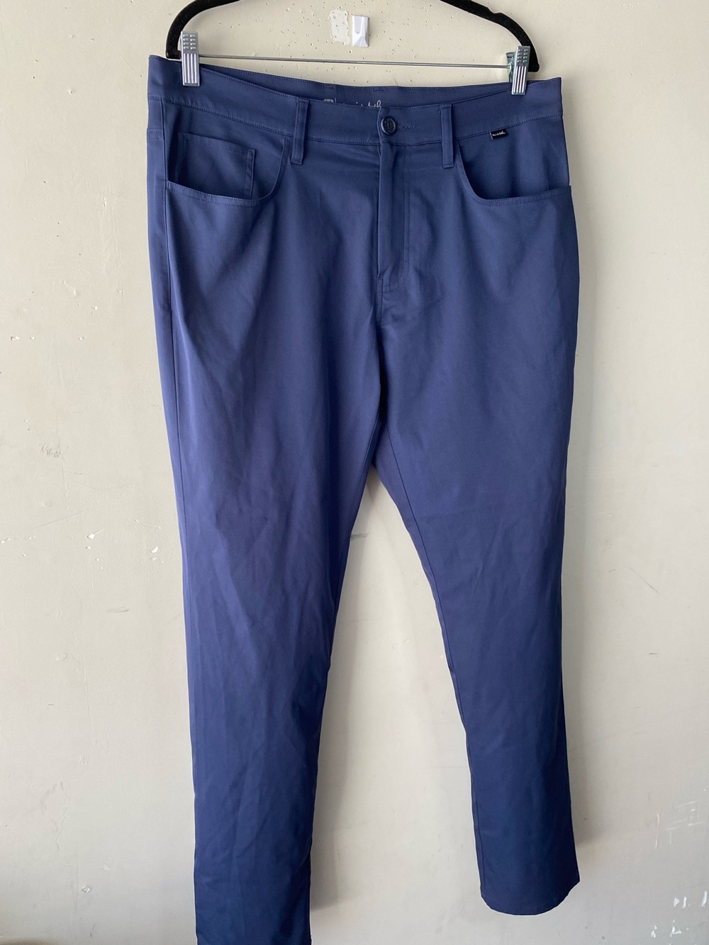 TravisMathew Right On Time Lightweight Golf Pants Navy Blue Stretch Mens 35 - Picture 2 of 7